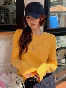 DAZY 女士奶油黄色宽松休闲基本款长袖 T 恤，带刺绣心形图案，适合秋季和春季