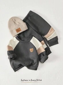 Cozy Pixies 2pcs/Set Baby Boy Contrast Color Round Neck Raglan Sleeve Pullover Sweatshirt And Elastic Waist Pants Outfit - Grey - View 3