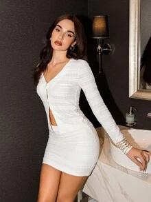Modelyn 女式纯色常规肩长袖修身 V 领开衫和迷你裙两件套 - 白色 - 查看 1