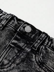 SHEIN 男婴两件套/组，做旧休闲黑色牛仔时尚水洗翻领长袖外套和卷边高弹力修身牛仔裤，休闲百搭，适合宝宝秋冬日常穿着，男童街头风服装，男童万圣节和圣诞节服装，冬季牛仔裤，男童牛仔裤 - 黑色 - 查看 5