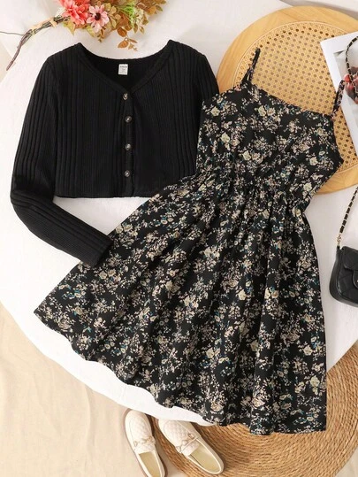 SHEIN 少女 2 件套：黑色罗纹针织开衫夹克和碎花腰带吊带裙，复古休闲假日装