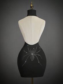 SHEIN ICON 女式万圣节蜘蛛水晶装饰黑色立领露背紧身迷你连衣裙 - 黑色 - 查看 2