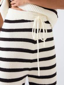 LYSMO 2025 Women Minimalism Black And White Striped Autumn Casual Everyday Contrast Knit Vest And Pants 2 Pieces Set Stockholm Style Business Outfits - Black and White - View 8