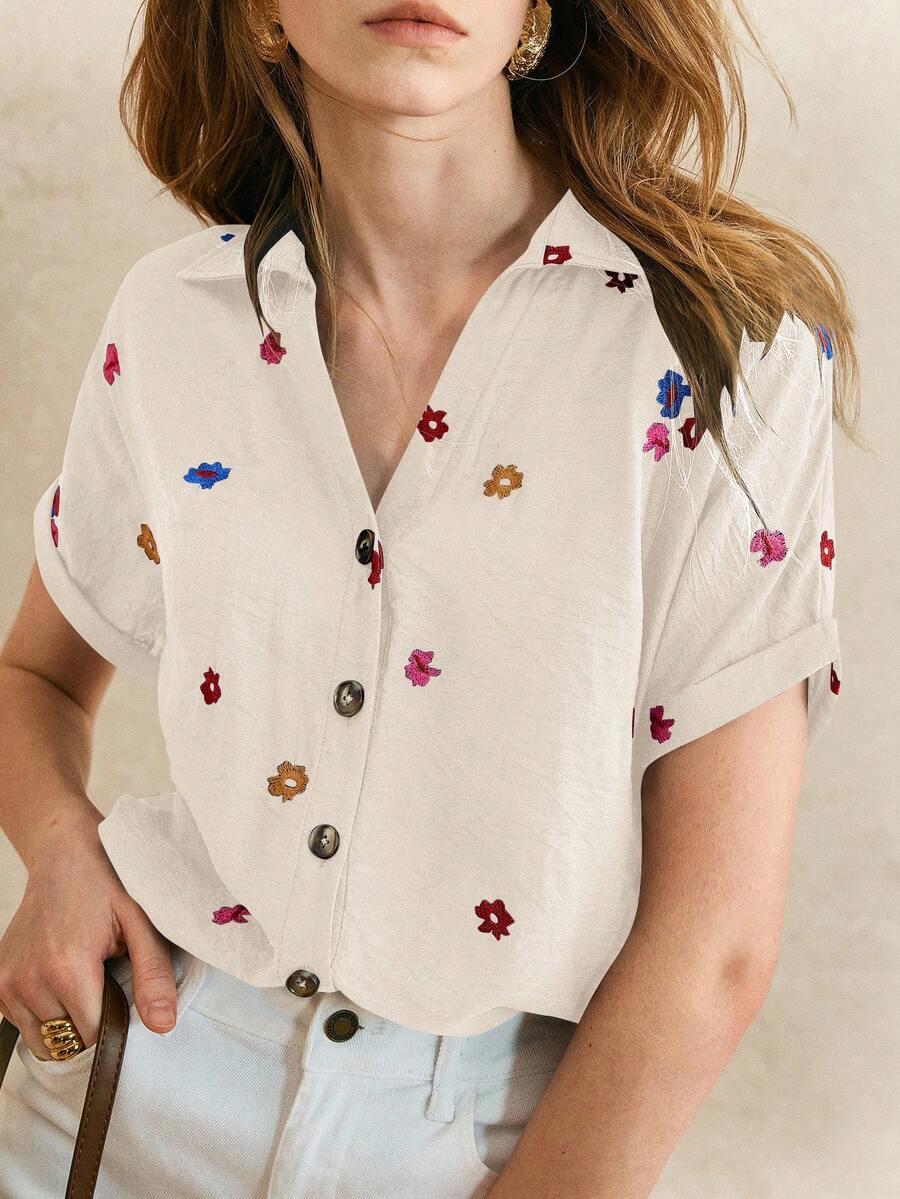 Écloséra 女士花卉刺绣翻领短袖休闲度假衬衫 - 杏色 - 查看 1