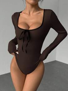 SHEIN Unity Body de mujer con ribete de color contrastante y lazo, de manga larga, versátil para uso diario