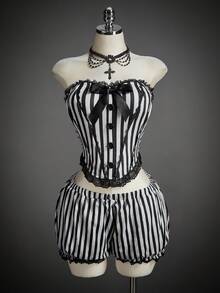 SHEIN ICON 2 件万圣节角色扮演哥特式紧身胸衣黑白服装条纹紧身胸衣上衣和低腰灯笼裤短裤 - 彩色 - 查看 11