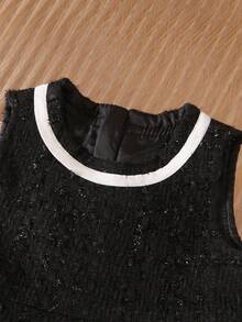SHEIN 2pcs/Set Babygirl Elegant Black Tweed Jacket And Sleeveless Dress Outfit Baby Girl Black Tweed Outfit Black Toddler Girl Dress And Jacket Set Black Dress With White Collar Toddler Toddler Girl Black Dress White Trim Black Tweed Dress Toddler - Black - View 6