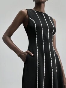 Ontre 2025 适合5-15°C，优雅，略有弹性的梭织面料，收腰修身廓形，白色蕾丝边设计，商务休闲，办公室通勤，日常穿着，秋季