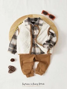 Cozy Pixies Bộ đồ 3 món cho bé trai: Áo sơ mi dài tay ve kẻ caro cài nút, áo vest dày không tay màu tương phản và quần cạp chun - Màu Khaki - Xem 1