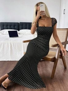 SHEIN EZwear 女士优雅法式网纱波点鱼尾长裙，夏季连衣裙，黑色波点连衣裙，黑白波点连衣裙，波点连衣裙，黑色长款连衣裙，波点长款连衣裙，女士派对连衣裙，黑白连衣裙，长款正式连衣裙，女士连衣裙，波点连衣裙，黑白正式连衣裙 - 黑與白 - 查看 3