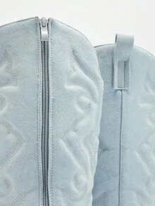 Solezae Botas vaqueras de media pantorrilla con tacón grueso, puntera y bordado glamoroso - Neblina azul - Ver 6