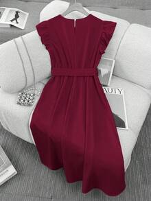 Franclia 优雅法式高端度假通勤百搭圆领荷叶袖弹力腰身珍珠纽扣装饰舒适柔软无弹杏色女士中长连衣裙，春夏款 - 酒紅色 - 查看 2