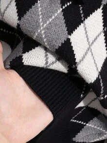 SHEIN Sparklyn 三件套：少女蝴蝶结背心、菱格纹背心、白色衬衫和百褶裙，适合返校季秋冬季的学院风套装 - 黑與白 - 查看 10