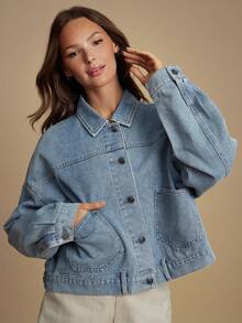 WESTFADE 翻领纽扣前襟贴袋宽松短款棉混纺牛仔外套，休闲可爱乡村西部风秋季波西米亚风 - 淺色水洗藍 - 查看 5