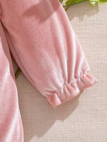 Souflis Souflis 1件装女婴秋季新款丝绒花卉领连体衣，可爱婴儿连体衣，时尚休闲百搭室内外皆宜，泡泡袖女婴连体衣，春秋冬季女婴服装 - 粉色 - 查看 7