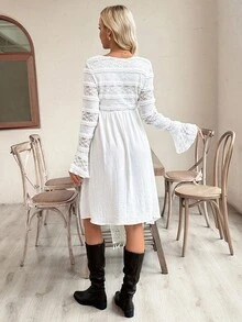 SHEIN 蕾丝拼布喇叭袖 V 领中长连衣裙 - 白色 - 查看 3