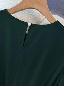 Franclia Elegant French Style High-End Vacation & Commute Versatile Round Neck Flutter Sleeve Elastic Waist Pearl Button Decor Comfortable Soft Non-Stretch Apricot Women's Mid-Length Dress, Spring/Summer