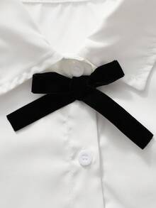 SHEIN Sparklyn 三件套：少女蝴蝶结背心、菱格纹背心、白色衬衫和百褶裙，适合返校季秋冬季的学院风套装 - 黑與白 - 查看 8