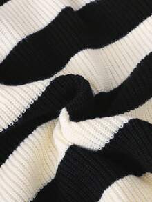 SHEIN 秋冬款 Tween Girl 休闲罗纹高领毛衣 - 黑與白 - 查看 6