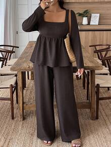 SHEIN PETITE CURVE 两件套加大码方领荷叶边下摆长裤套装 - 棕色 - 查看 5