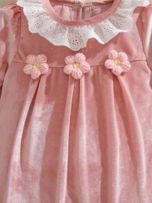 Souflis Souflis 1件装女婴秋季新款丝绒花卉领连体衣，可爱婴儿连体衣，时尚休闲百搭室内外皆宜，泡泡袖女婴连体衣，春秋冬季女婴服装 - 粉色 - 查看 8