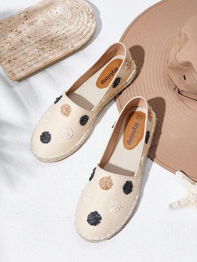 Styleloop 圆头平底雏菊黄麻休闲度假一脚蹬鞋，适合万圣节、圣诞节、秋季