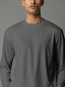 Áo thun dài tay cổ tròn SUMWON Essential, kiểu dáng thoải mái, vừa vặn, chất liệu cotton pha, thích hợp mặc nhà vào mùa thu đông, phù hợp mặc hàng ngày, dễ phối đồ, phong cách cổ điển, đơn giản. - Màu xám đen - Xem 3