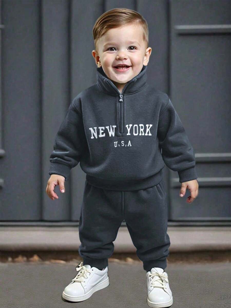 SHEIN Playful Pals 2 件装男婴字母印花长袖拉链运动衫和休闲运动裤套装，休闲秋季服装