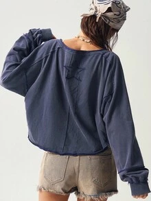 Bohemela 波西米亚风女士休闲纯色不对称下摆圆领半开襟宽松长袖水洗宽松卫衣，饰有星星图案，复古西部乡村风格，适合音乐会、度假、返校、万圣节等场合，秋冬季穿着。 - 藏蓝色 - 查看 4