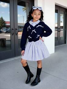 Genkimix Kids 2 件套年轻女孩休闲校园风格蝴蝶结条纹纯色落肩长袖运动衫 + 褶皱条纹迷你裙，舒适校服套装，开学季适用 - 寶藍色 - 查看 3