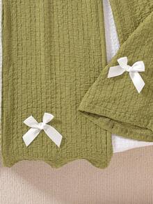 Apricot T-Shirt With Floral Prints & Cap Sleeves Paired With Rubber Yellow Casual Pants - Mustard Yellow - View 5