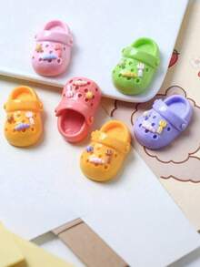 SHEIN 3/6/9/12pcs/Cartoon Slippers Accessories, Cute Decorative Plastic Oval Accessories Set, Fun Whiteboard And Office Accessories, Perfect For Home Decoration Gifts On Thanksgiving, Christmas, And Halloween