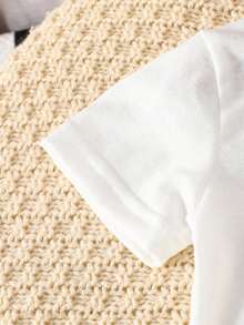 SHEIN Playful Pals 2pcs Baby Girls Cherry Print Round Neck Short Sleeve Top And Denim Long Pants Cherry Embroidery Outfit, Fruit Pattern Sweet Style, Comfortable Fit, Suitable For Daily Outings, Casual Home, And Joyful Parties - Multicolor - View 3