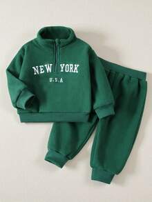 SHEIN Playful Pals Baby Boy Casual Letter Embroidery Half-Zip Long Sleeve Top Paired With Solid Color No Belt Pants, Autumn/Winter - Green - View 3