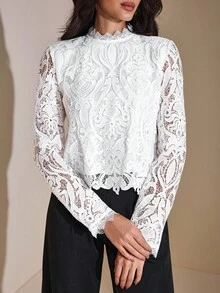 JIAN LASALA 全白蕾丝长袖优雅上衣 女士秋季穿搭 白色上衣 白色蕾丝上衣 蕾丝白色上衣 白色优雅上衣 蕾丝长袖上衣 蕾丝衬衫 女士白色衬衫 冬季婚礼宾客奢华时尚服装系列 - 白色 - 查看 4