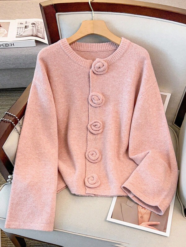GlowEve CURVE Plus Size Women Elegant Floral Button Knit Cardigan Sweater Winter Fall Autumn