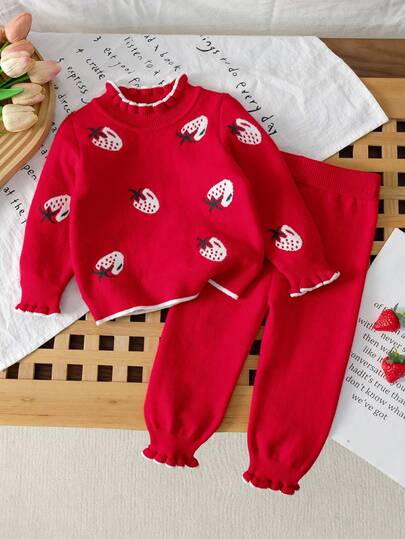 SHEIN Cute Strawberry Pattern Baby Girl Red Sweater Set, Adorable Strawberry Design With Delicate Ruffle Collar, Suitable For Playing At Home, Outdoor Walks Or Baby Photoshoots In Autumn/Winter Fall
