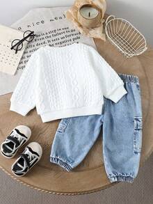 SHEIN Playful Pals 2 件装男婴休闲套装：字母印花圆领长袖运动衫和工装裤，秋季