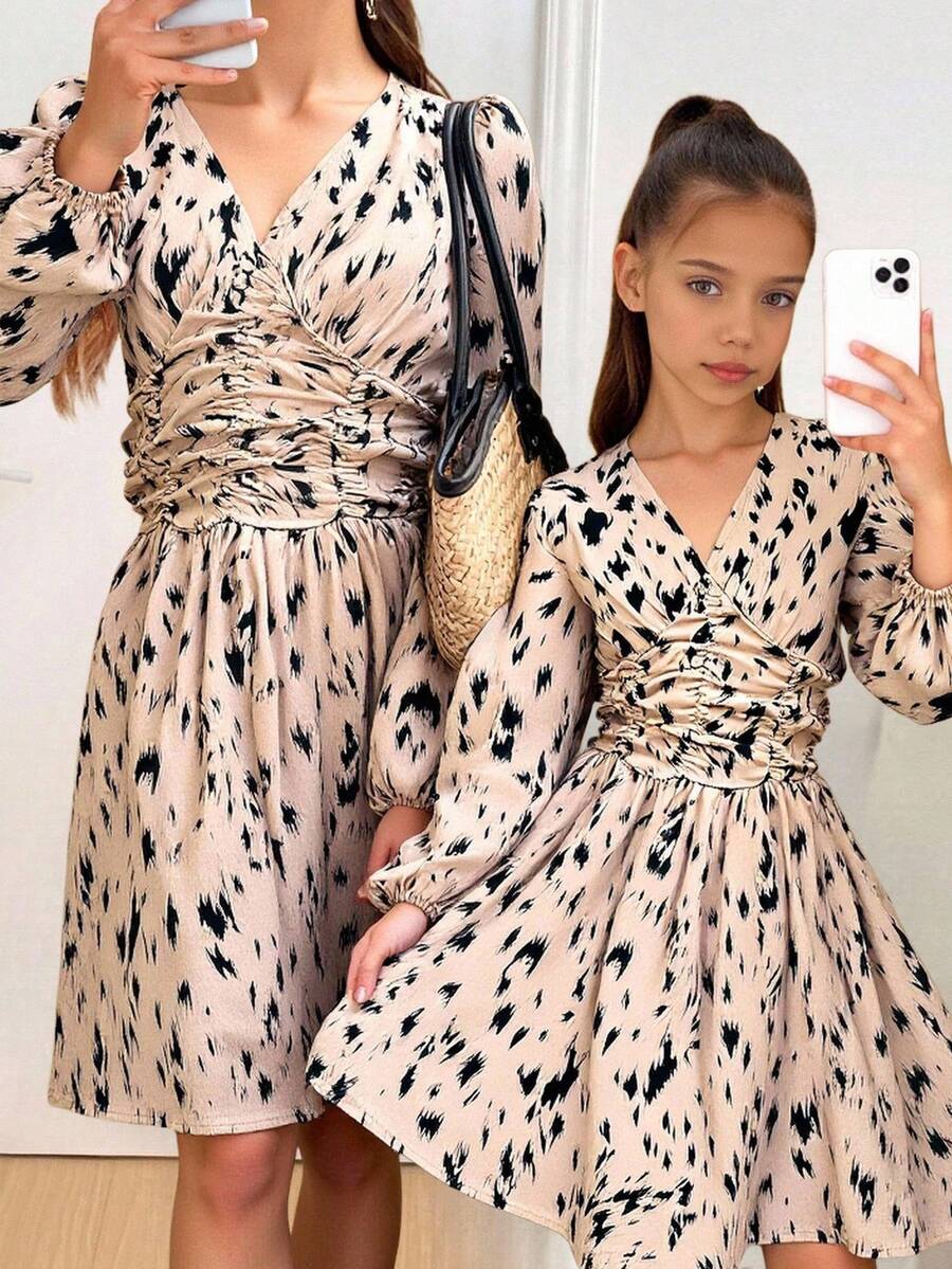 SHEIN 1 件套青少年女童法式冬季连衣裙，休闲优雅全印花荷叶边灯笼袖系带豹纹长裙，适合感恩节、圣诞节、所有季节、春季穿着的长袖连衣裙 - 杏色 - 查看 1