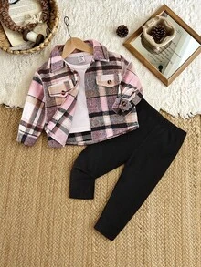 SHEIN Conjunto informal de 2 piezas de camisa a cuadros con botones frontales y bolsillos falsos, y pantalones para bebé niña - Rosa - Ver 3