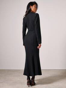 COSMINA 女式条纹翻领长袖修身鱼尾下摆优雅中长连衣裙 - 黑與白 - 查看 2
