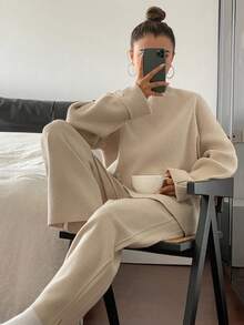 DAZY Women's Casual Solid Color Crew Neck Sweater And Pants 2-Piece Set, Autumn