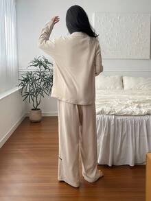 DAZY 2 piezas Conjunto de pijama de manga larga holgado con estampado de hojas para mujer, ropa de otoño