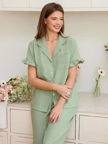 Snug Reverie 荷叶边口袋贴布睡衣套装/节日睡衣套装 - 綠色 - 查看 5