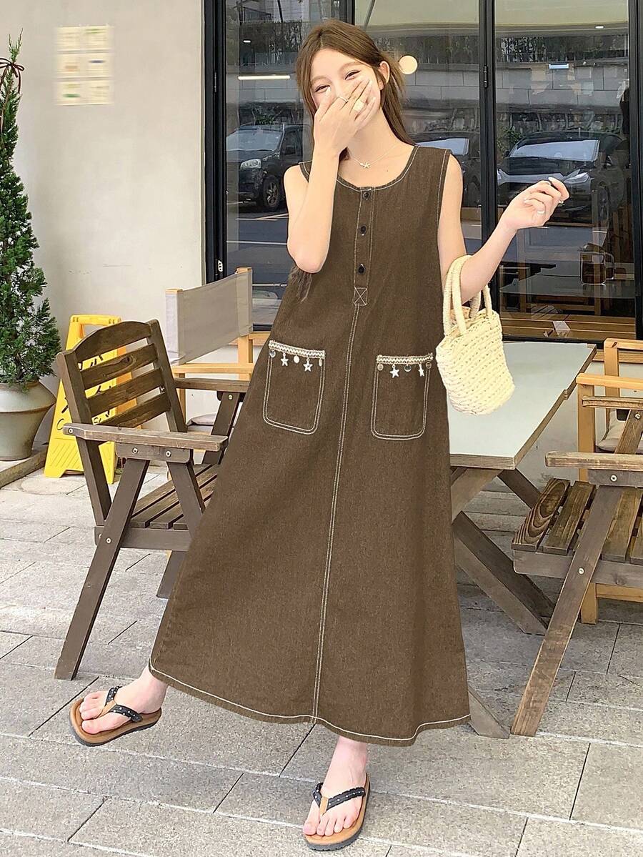 DAZY 女士休闲宽松无袖牛仔连衣裙，适合春夏穿着的百搭连衣裙 - 咖啡 - 查看 1