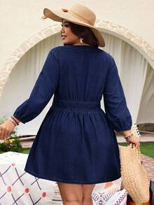 EMERY ROSE 大码女式V领束腰长袖牛仔连衣裙 - 深色水洗藍 - 查看 2