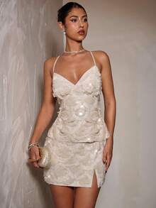 SHEIN BAE 秋冬季纯色杏色亮片缀饰性感开衩半身裙，杏色半身裙，优雅半身裙，适合夜店和演唱会等场合穿着。 - 杏色 - 查看 3