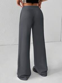 SHEIN PETITE Pantalon de survêtement confortable et décontracté en tricot uni à taille basse et jambes larges pour femmes