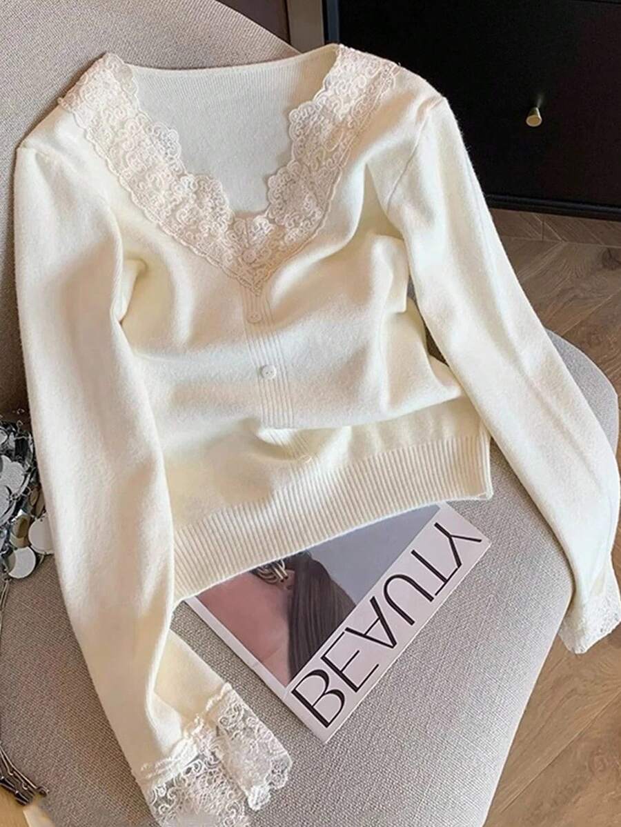 Resyla Suéter elegante de mujer con cuello en V, contraste de encaje, manga larga y diseño de botones para otoño/invierno - Blanco - Ver 1