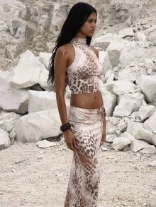 MUSERA Figurbetontes Leopard Muster Co-Ord Top mit hohem Kragen für Nachtausgänge, sexy Anlässe, Geburtstage, elegant für Herbst, Autumn Rapture, elegante Feiertage, Partys, Festivals, Karneval, Sommer, Frühling - Verschiedenfarbig - Übersicht 3
